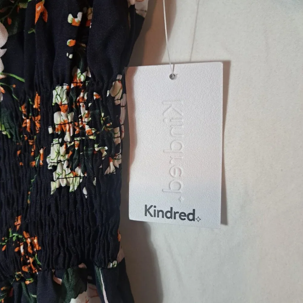 Kindred Anthropologie Jumpsuit Size Medium Black Floral Smocked‎ Wide Leg NEW
